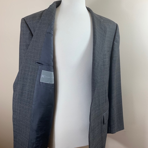 Hickey Freeman | Suits & Blazers | Hickey Freeman Grey W Gold Plaid ...